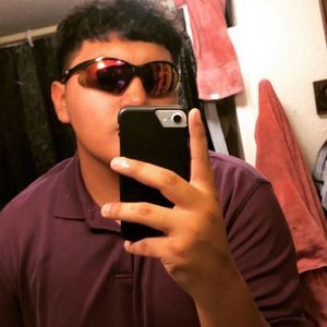 Meet your Posher, Adam